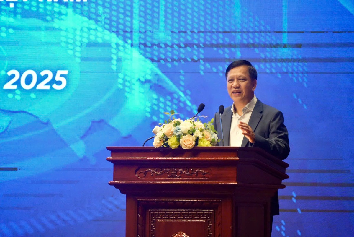 Ông Đào Xuân Tuấn, Vụ trưởng Vụ Quản lý ngoại hối, NHNN phát biểu tại Hội nghị