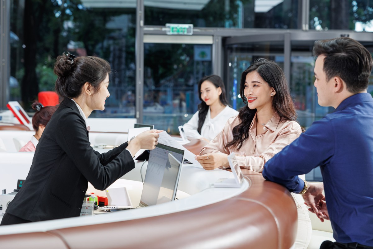 Techcombank sẽ chi trả 99Kl.app mobile mới nhất năm 2024 bằng tiền mặt tỷ lệ 10% mệnh giá, tương đương hơn 7.000 tỷ đồng, ngày thanh toán dự kiến 22/10/2025.