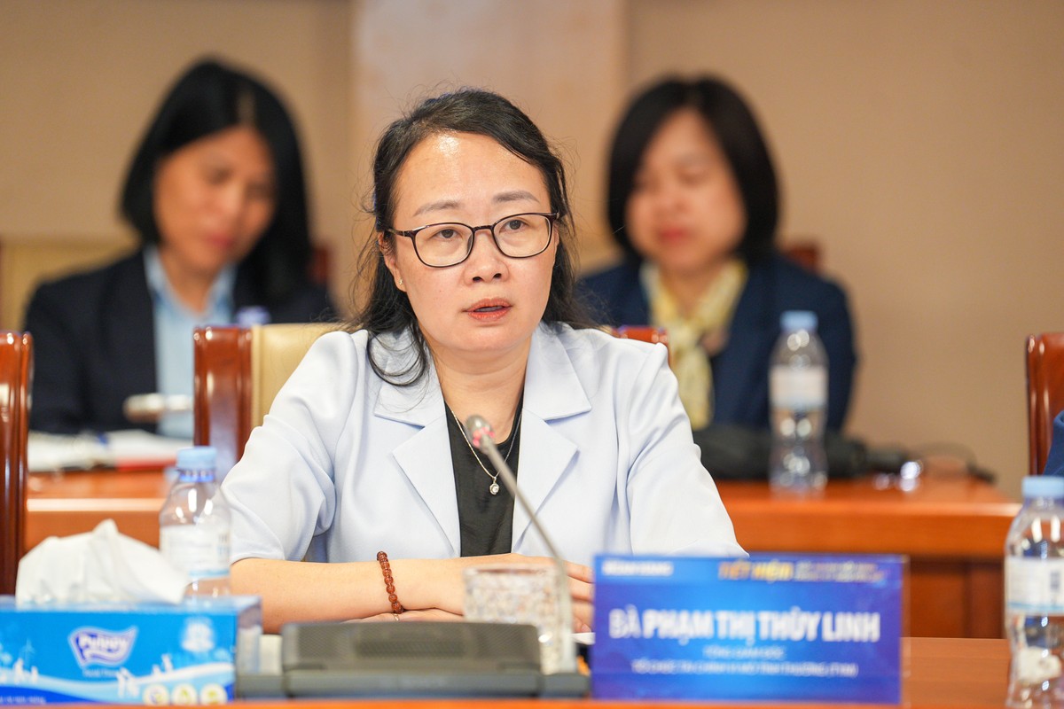 Bà Phạm Thị Thùy Linh, Tổng giám đốc, Tổ chức Kl991.com nạp rút nhanh vi mô Tình Thương (TYM) - Hội Liên hiệp Phụ nữ Việt Nam
