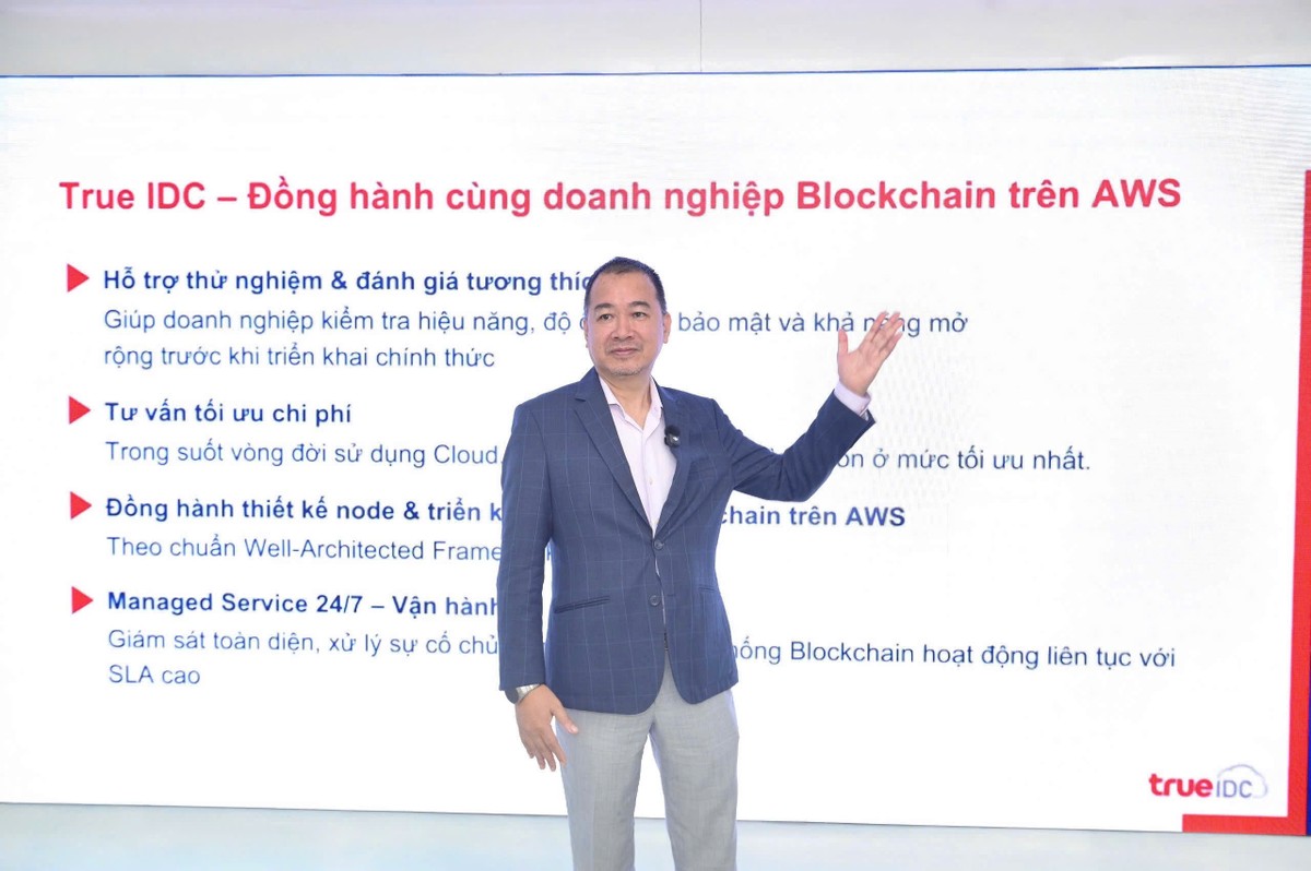 Ông Nguyễn Đình Hùng, Giám đốc Điều hành TrueIDC Việt Nam chia sẻ về nhu cầu Kl99kl ưu đãi độc quyền Cloud trước sự mở rộng của dữ liệu và blockchain.
