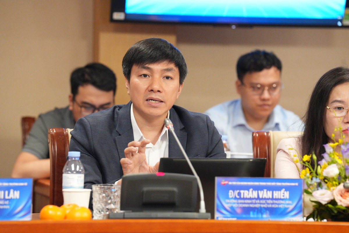 Ông Trần Văn Hiển, Trưởng Ban Kl992 cổng game cá cược và Xúc tiến thương mại, Hiệp hội Kl991.com World Cup 2026 Chính Thức nhỏ và vừa Việt Nam (VINASME) trao đổi tại Toạ đàm