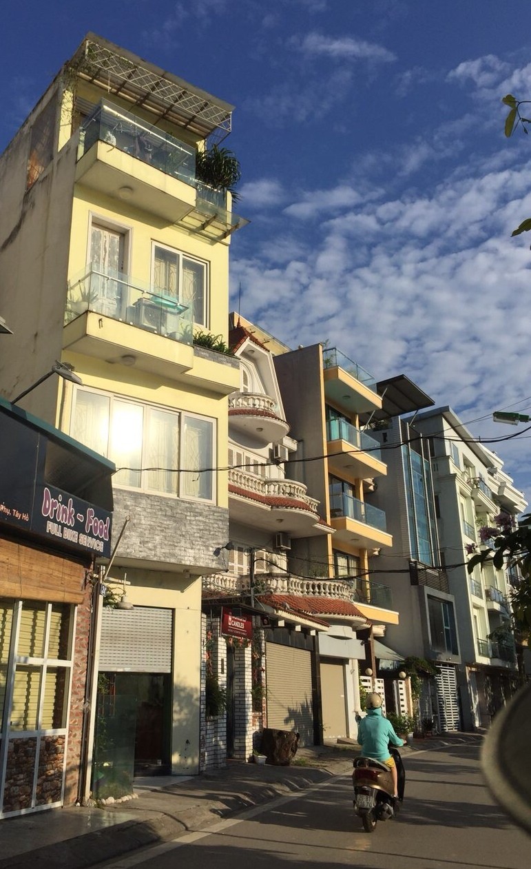 Tràn lan xây nhà không phép, trái phép tại Yên Phụ, Tây Hồ ảnh 1
