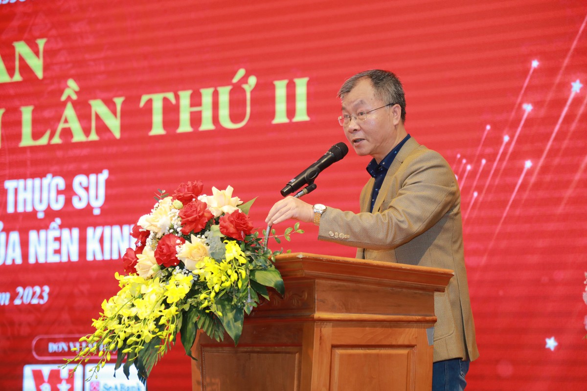 Chuyên gia Kl992 cổng game cá cược Vũ Đình Ánh cho rằng, Kl992 cổng game cá cược Việt Nam đang có “đám sương mù" lạ.
