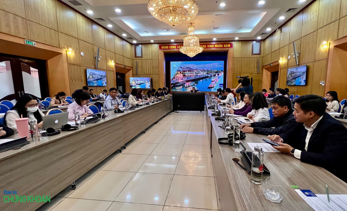 Lễ công bố “Báo cáo Kl992 cổng game cá cược của OECD: Việt Nam 2023” sáng 26/4 (Ảnh: M.MInh)