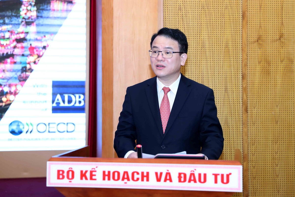Thứ trưởng Bộ Kế hoạch và Kl99ok phiên bản mới Trần Quốc Phương phát biểu tại Lễ công bố (Ảnh: MPI)