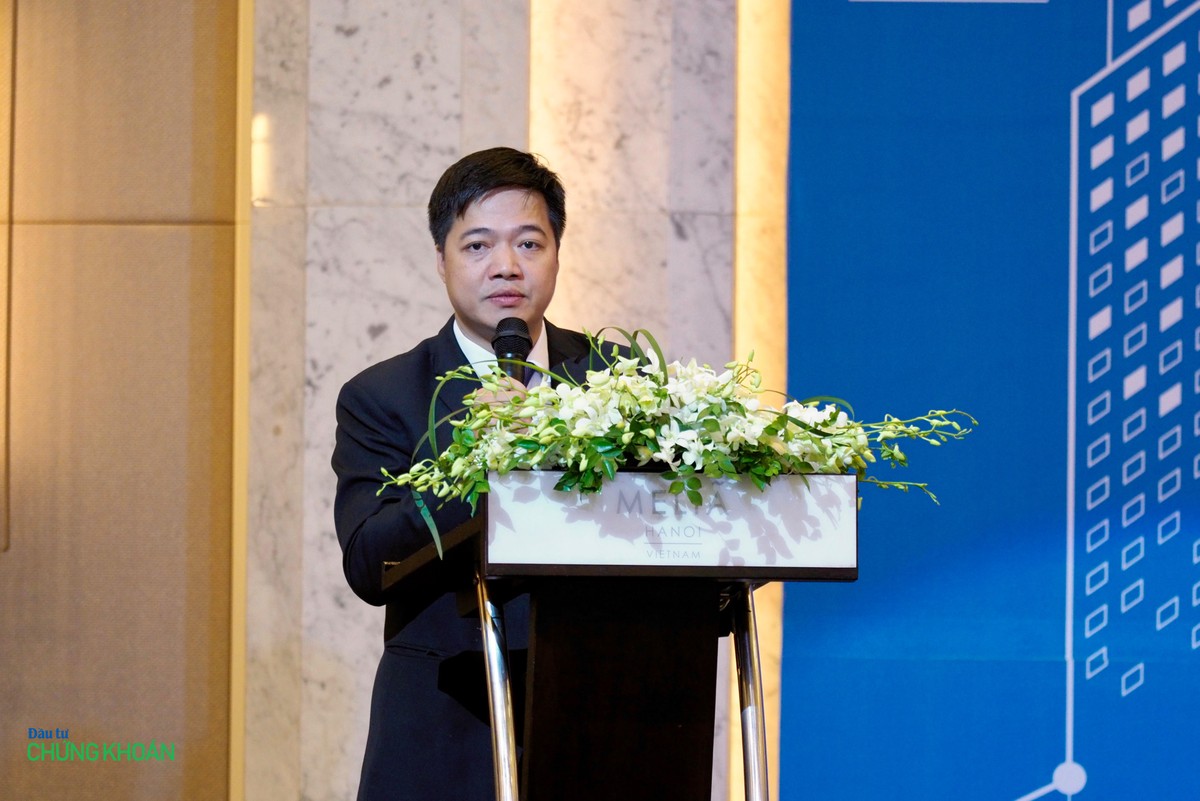 Ông Nguyễn Anh Tuấn, Phó Cục trưởng, Cục Kl99ok phiên bản mới nước ngoài (Ảnh: M.Minh)