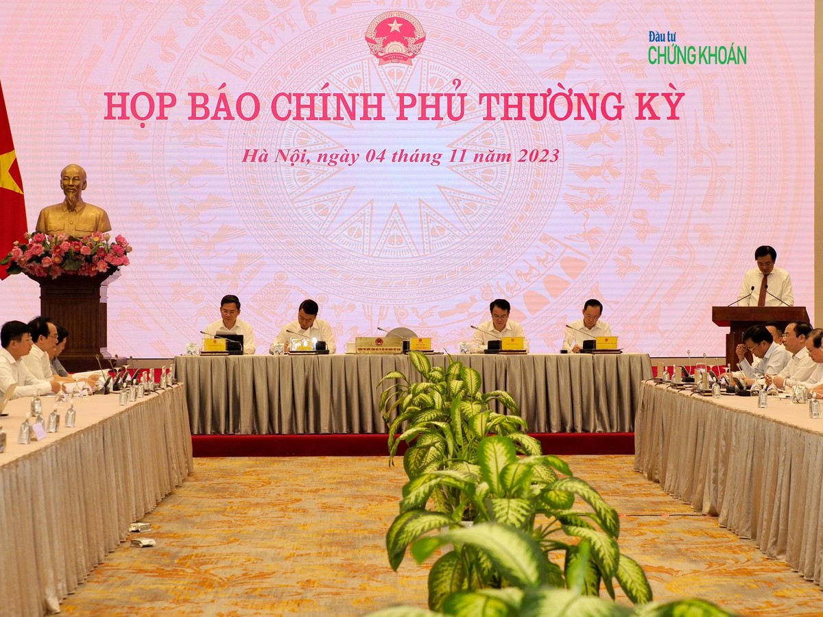 Họp báo Kl993 ưu đãi thưởng hấp dẫn chiều 4/11