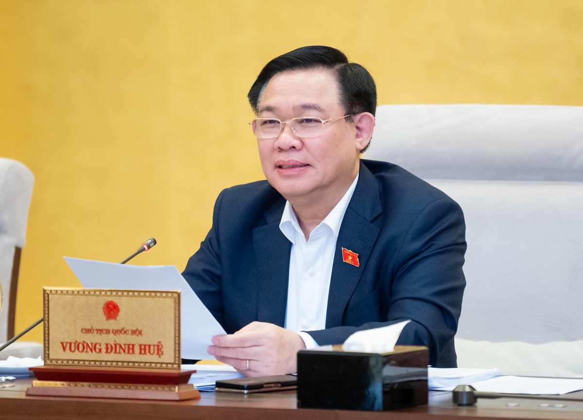 Chủ tịch Quốc hội Vương Đình Huệ kết luận phiên thảo luận về dự thảo Luật Nhà ở (sửa đổi)