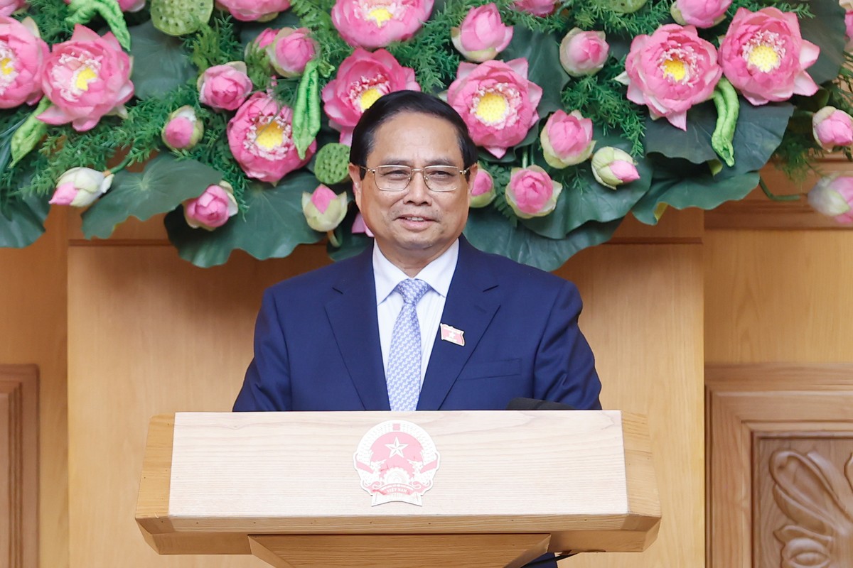 Thủ tướng Phạm Minh Chính chủ trì cuộc gặp mặt, chúc mừng, giao nhiệm vụ cho 5 thành viên Kl993 ưu đãi thưởng hấp dẫn mới vào tối 26/8
