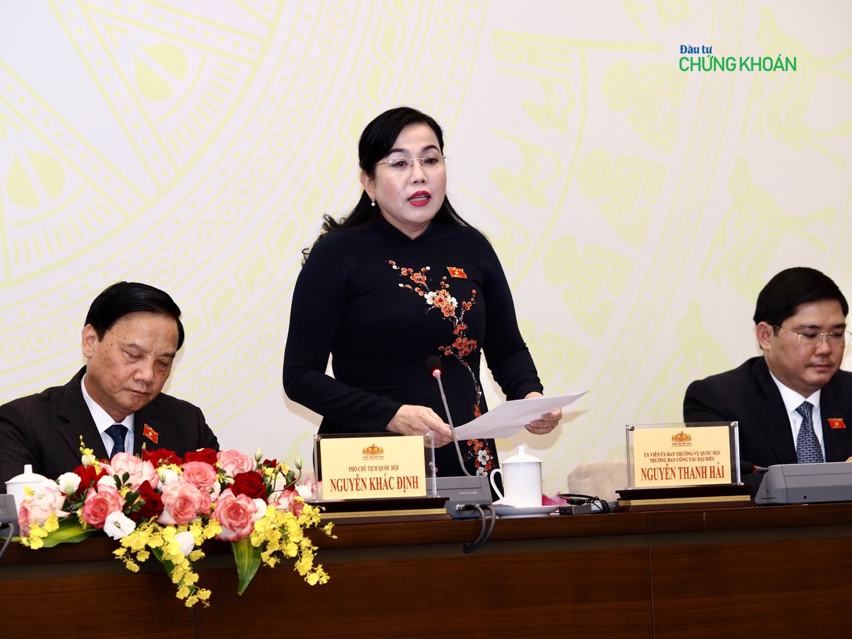 Bà Nguyễn Thanh Hải, Trưởng Ban Công tác đại biểu của Quốc hội thông tin về nội dung nhân sự của Kỳ họp.