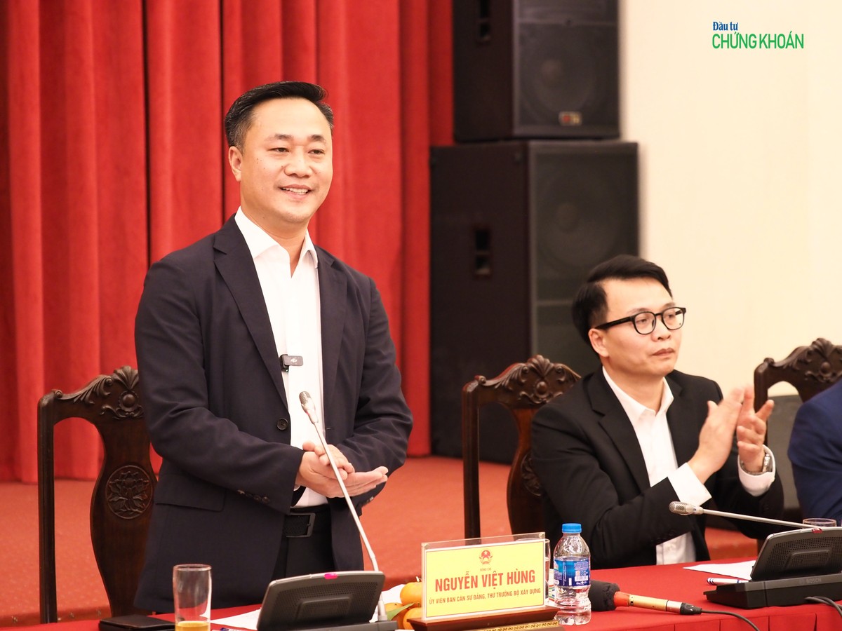 Thứ trưởng Kl99 nổ hũ Nguyễn Việt Hùng thông tin tại buổi họp báo