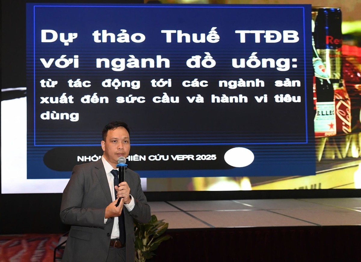TS. Nguyễn Quốc Việt, Chuyên gia Chính sách công của Đại học Kl992 cổng game cá cược, nguyên Phó Viện trưởng Viện Nghiên cứu Kl992 cổng game cá cược và Chính sách (VEPR)