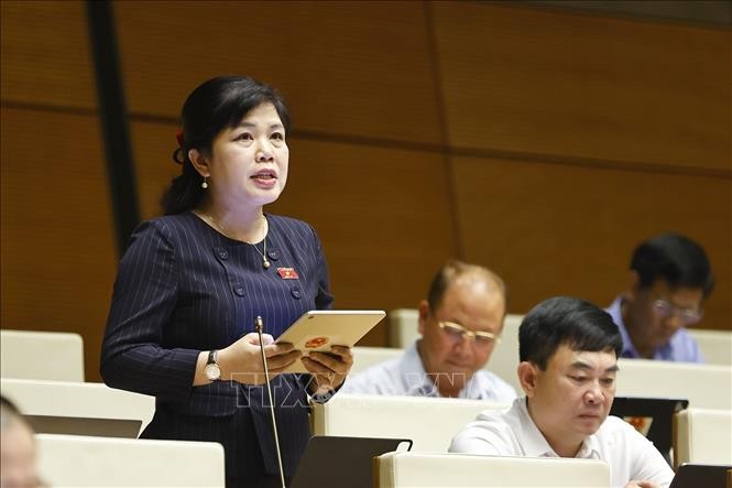 Đại biểu Nguyễn Thị Thu Hà (đoàn Quảng Ninh)