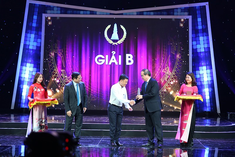 Báo Kl99ok phiên bản mới vinh dự nhận 2 giải báo chí quốc gia năm 2016 ảnh 2