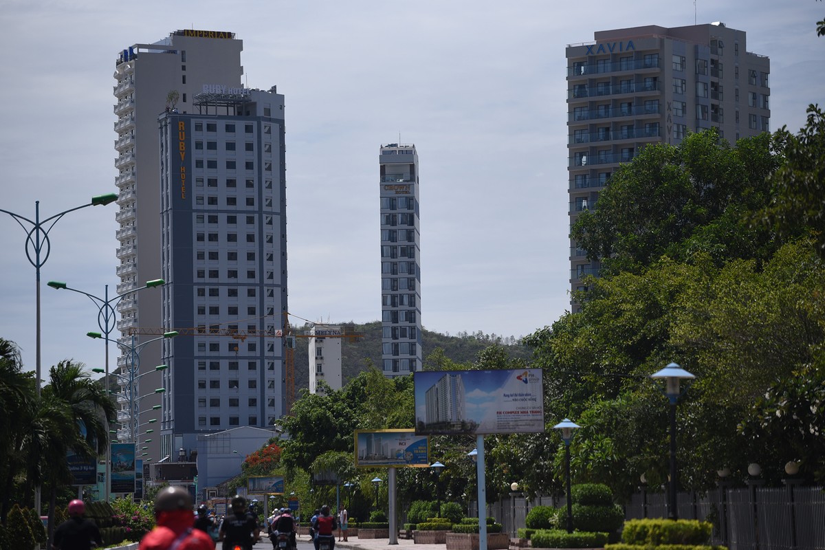 Rừng bê tông, cốt thép condotel quây biển Nha Trang  ảnh 11