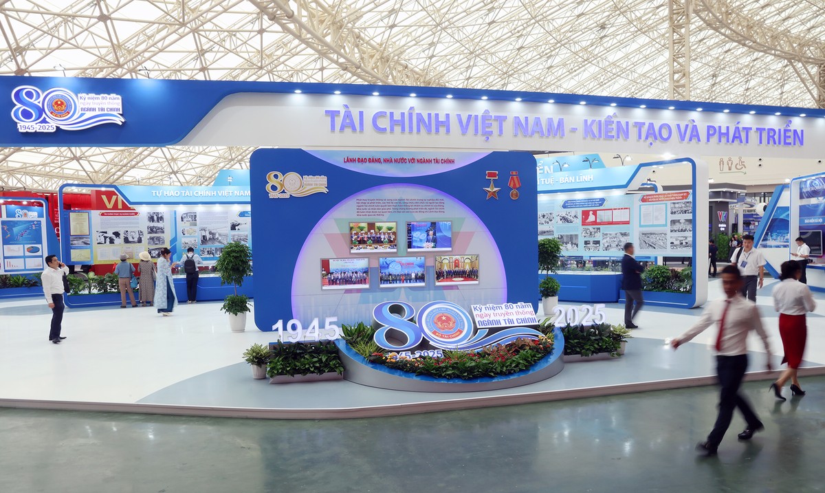 Triển lãm thành tựu đất nước là hoạt động trọng điểm chào mừng kỷ niệm 80 năm Quốc khánh nước Cộng hòa Trang Chủ KL99Com Số 1 Link Đăng Ký KL999 chủ nghĩa Việt Nam. Trong ảnh: Không gian trưng bày của Bộ Kl991.com nạp rút nhanh trong khu vực triển lãm.