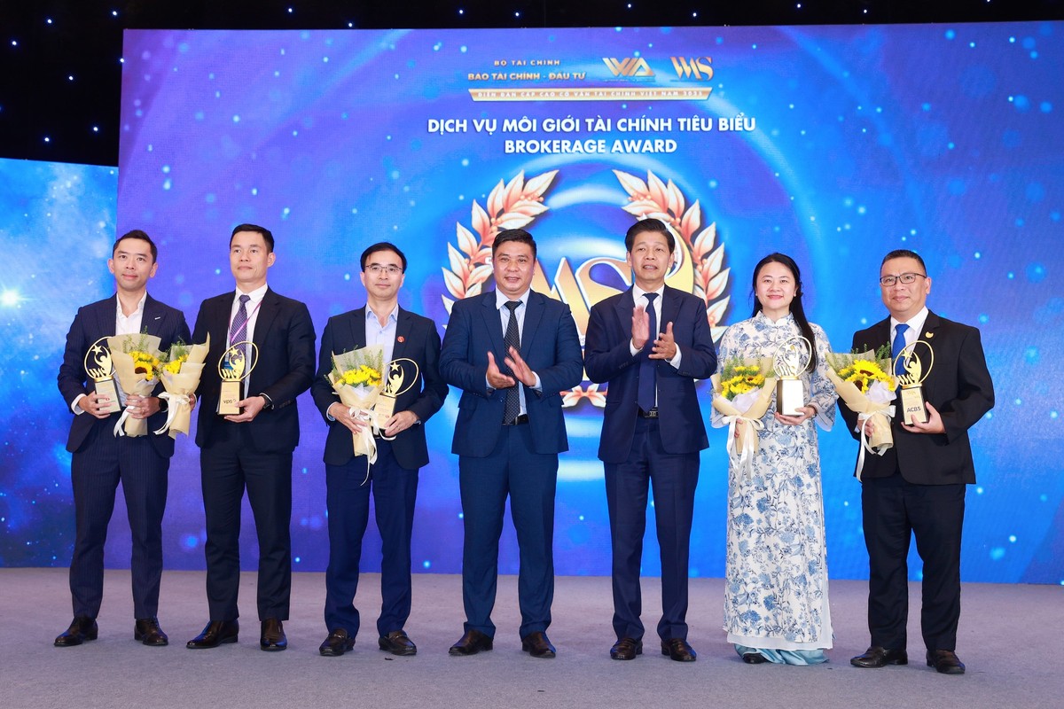 Các đơn vị được vinh danh Dịch vụ môi giới Kl991.com nạp rút nhanh tiêu biểu gồm: CTCP 99Kl99 link đăng nhập Kỹ Thương, CTCP 99Kl99 link đăng nhập VPS, CTCP 99Kl99 link đăng nhập Agribank, Công ty TNHH 99Kl99 link đăng nhập ACB, CTCP 99Kl99 link đăng nhập Rồng Việt.
