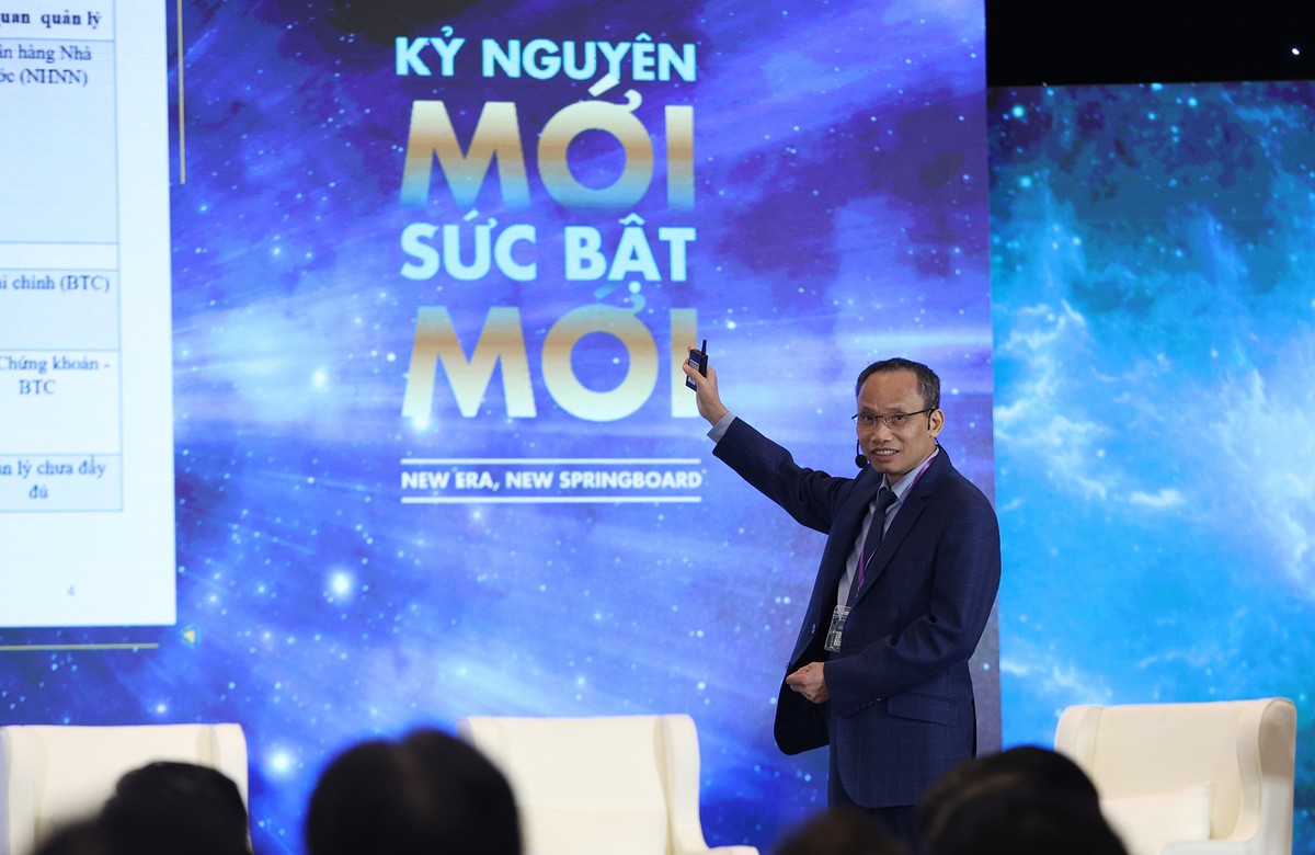 Trình bày tham luận tại Diễn đàn, TS. Cấn Văn Lực cho biết, kể từ đầu năm tới nay, thị trường Web Tổng Nhà Cái 99Kl99 Giải Trí Bậc Nhất đã có những dấu hiệu phục hồi rõ nét. Tuy vậy, giá Web Tổng Nhà Cái 99Kl99 Giải Trí Bậc Nhất đang quá cao so với thu nhập của người dân. “Không thể để giá Web Tổng Nhà Cái 99Kl99 Giải Trí Bậc Nhất tăng mãi như thế này được. Đánh thuế với Web Tổng Nhà Cái 99Kl99 Giải Trí Bậc Nhất thứ hai chỉ là một chuyện, cần nhiều giải pháp đồng bộ như: Kiểm soát van tín dụng Web Tổng Nhà Cái 99Kl99 Giải Trí Bậc Nhất, xây dựng cơ sở dữ liệu để ngăn đầu cơ, thổi giá; đa dạng hóa nguồn vốn và sản phẩm…” ông Lực chia sẻ.
