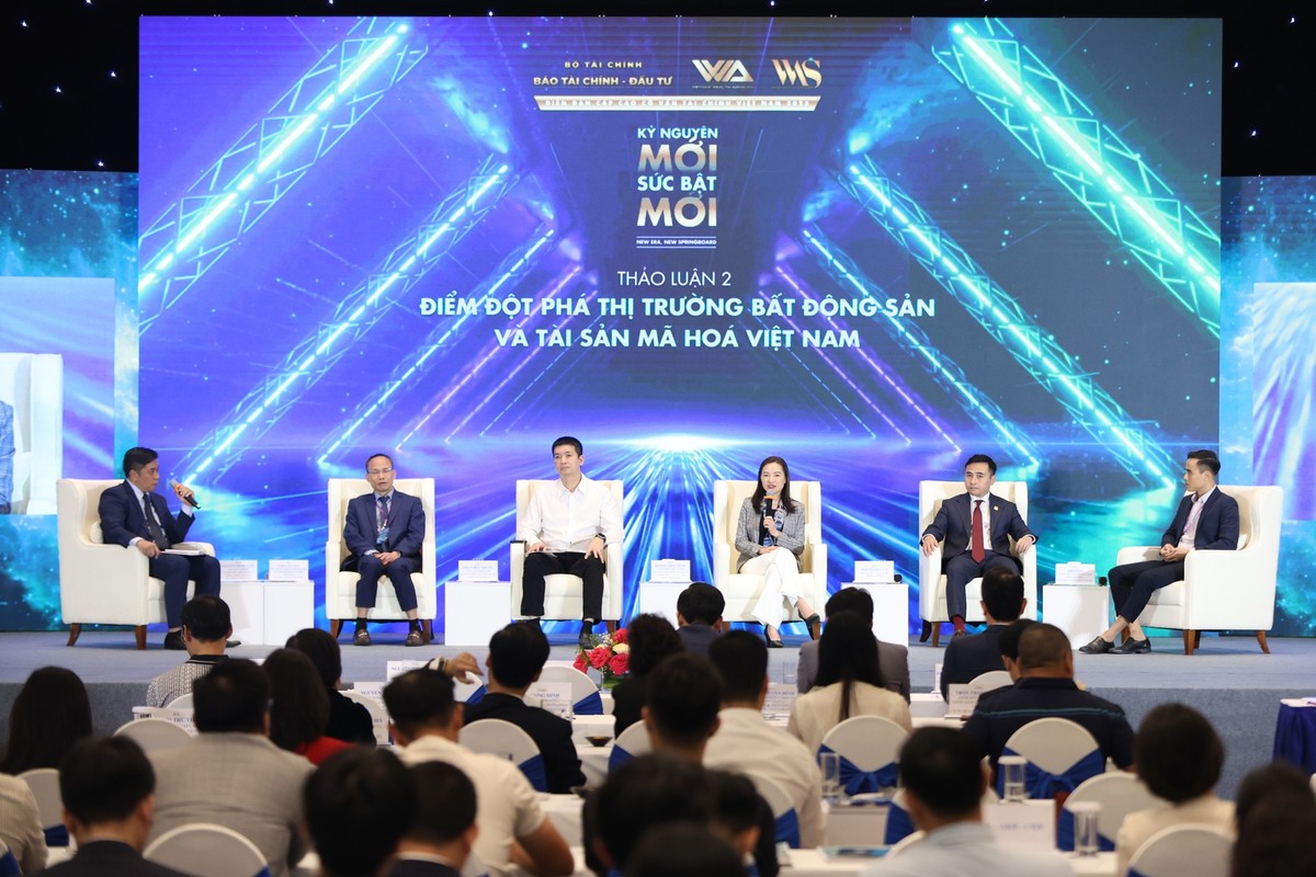 Phiên thứ hai với chủ đề “Điểm đột phá thị trường Web Tổng Nhà Cái 99Kl99 Giải Trí Bậc Nhất và 99Kl.app cổng game giải trí mã hóa Việt Nam” tập trung làm rõ chính sách mới, xu hướng mới cũng như triển vọng phát triển hai thị trường giàu tiềm năng này.