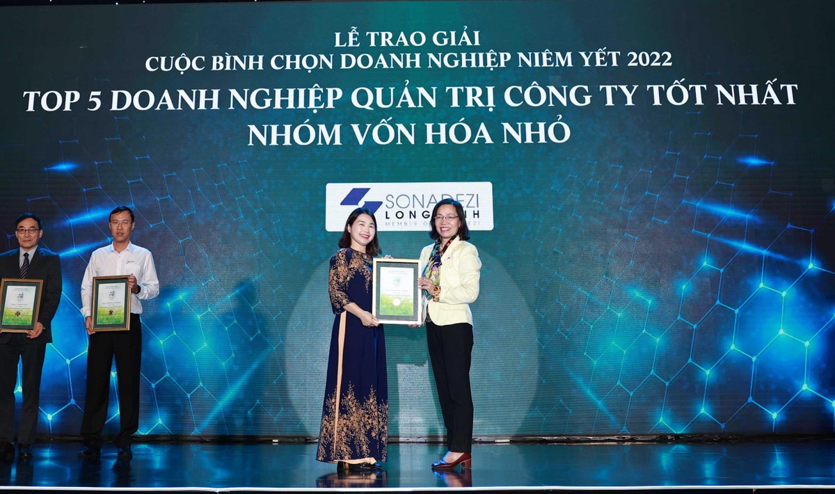 CTCP Sonadezi Long Bình nhận giải quản trị công ty tốt nhất trong nhóm vốn hóa nhỏ (Small Cap).