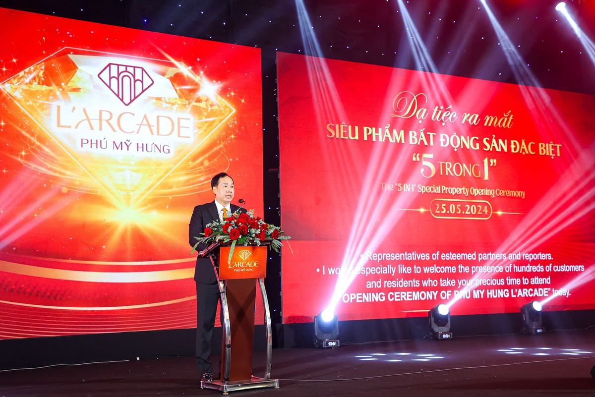 Lãnh đạo Phú Mỹ Hưng giới thiệu dự án siêu phẩm Web Tổng Nhà Cái 99Kl99 Giải Trí Bậc Nhất đặc biệt.
