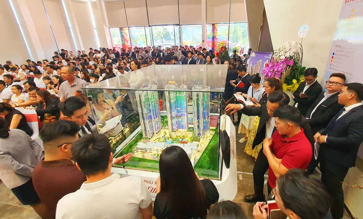 Theo thông tin từ chủ Kl99ok phiên bản mới, trong đợt mở bán đầu tiên vào ngày 14/3/2026, dự án đã đạt tỷ lệ tiêu thụ gần như 100%. Tổng số lượng booking ghi nhận khoảng 1.500 lượt, cao gấp hơn 2,5 lần số lượng sản phẩm.