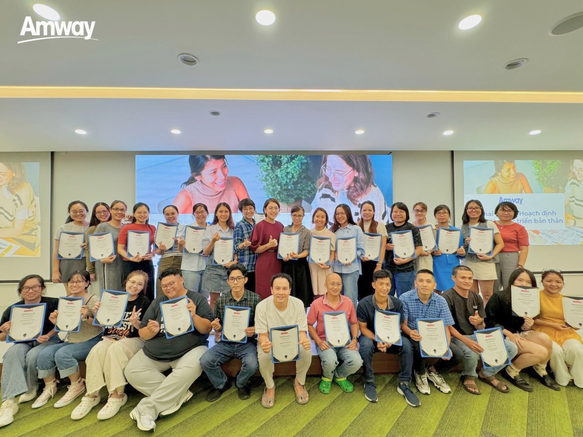 Amway Việt Nam triển khai hơn 260 chương trình đào tạo, ghi nhận 800 giờ học tập cho nhân viên trong năm 2025