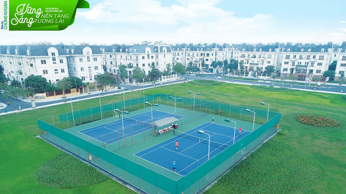 Sân tennis trong Khu đô thị Bắc quốc lộ 32.