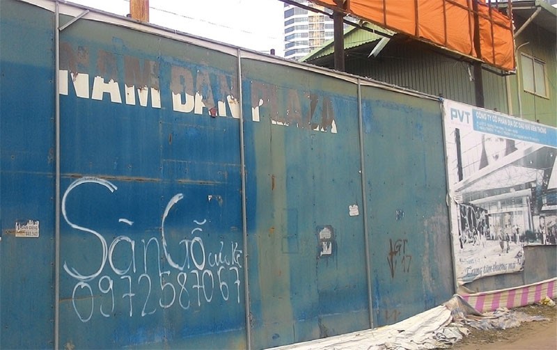 Nhức nhối những khu “đất vàng” bị bỏ hoang tại Hà Nội ảnh 7 Nhức nhối những khu “đất vàng” bị bỏ hoang tại Hà Nội ảnh 7