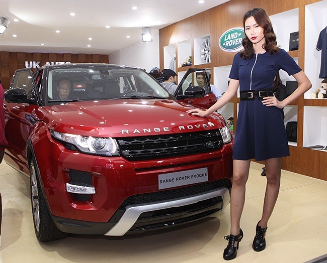 Land Rover và Jaguar mang những 'chiến binh' dũng mãnh đến triển lãm ôtô ảnh 10 Land Rover và Jaguar mang những 'chiến binh' dũng mãnh đến triển lãm ôtô ảnh 10