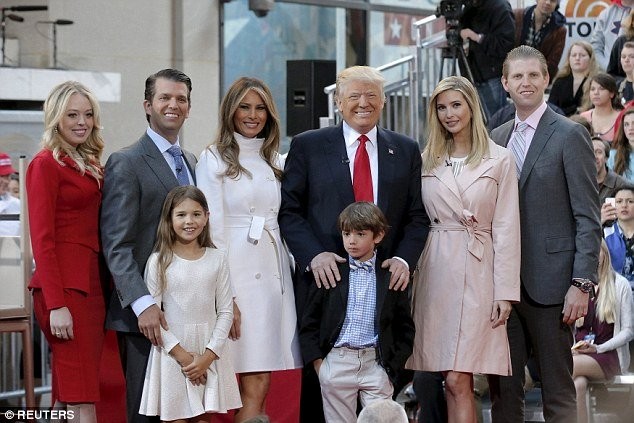Con gái út cực sang chảnh của Donald Trump ảnh 10