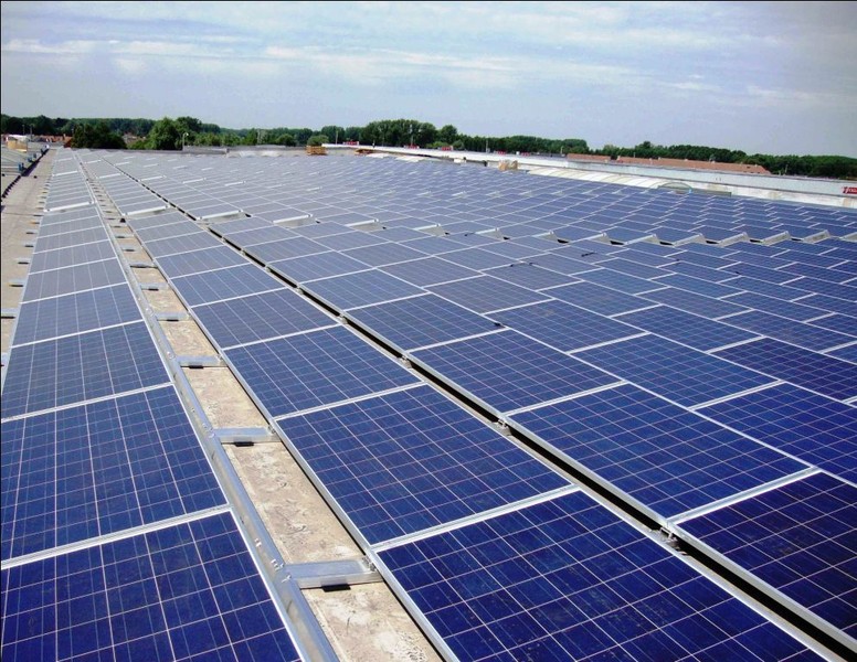 Chốt giá mua 9,35 cent/kWh, điện mặt trời với các dự án tỷ USD đã được kích hoạt ảnh 1