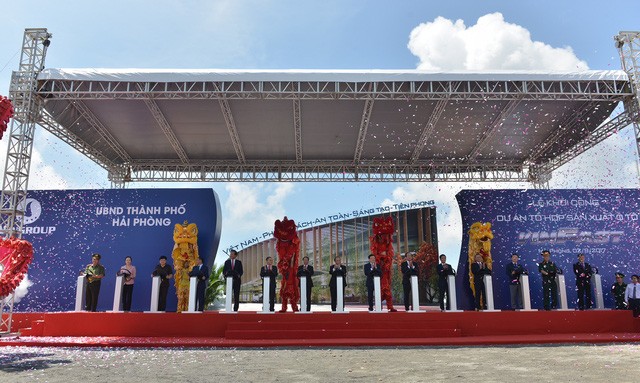 Công nghiệp ô tô chờ cơ hội cuối và câu chuyện của Vinfast ảnh 2