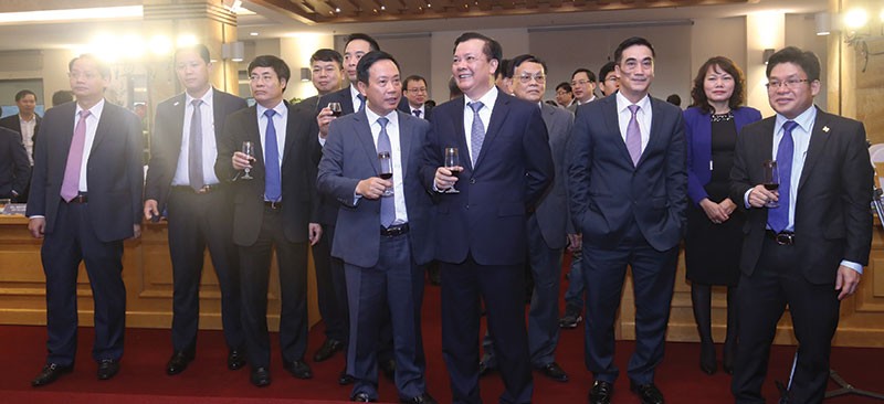 Hàng loạt việc mới thúc 3 thị trường 99Kl99 link đăng nhập bước vững 2018 ảnh 1