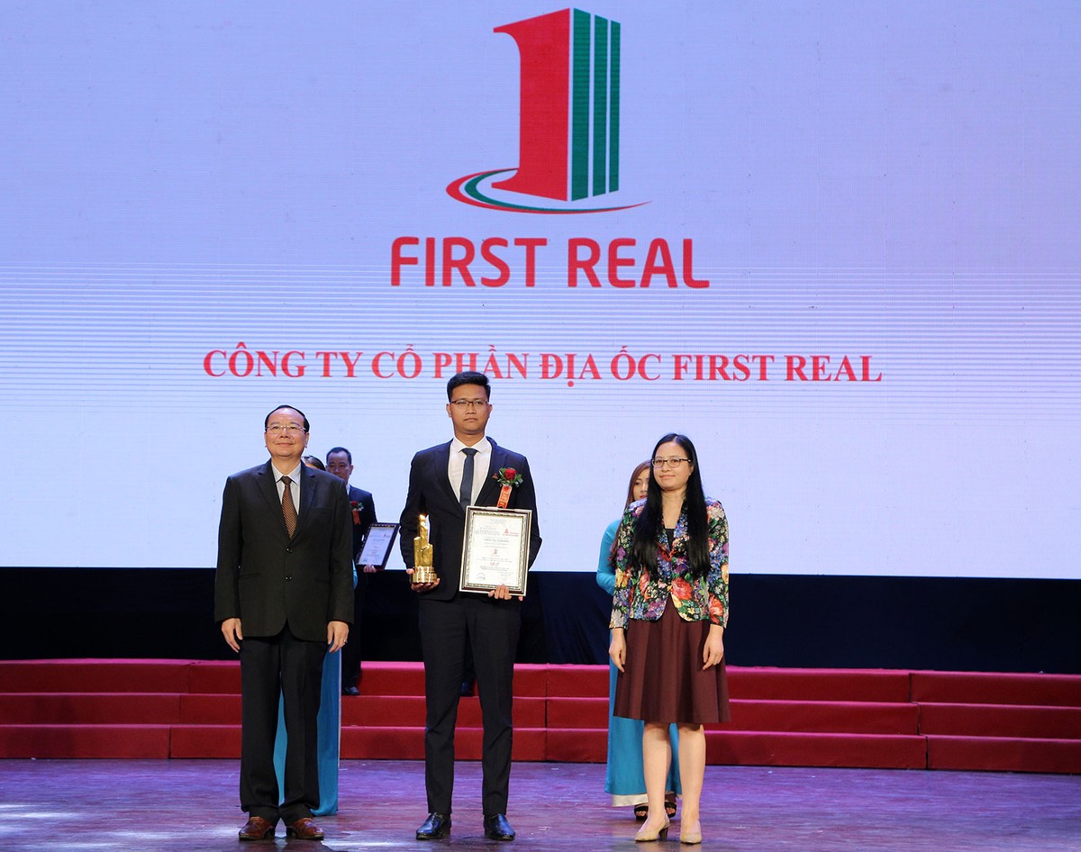 Đằng sau vũ khí cạnh tranh của First Real ảnh 1