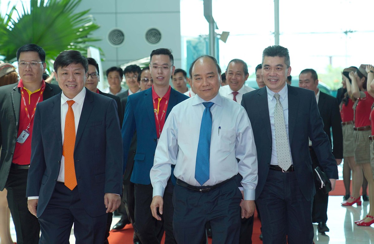 Thủ tướng Kl993 ưu đãi thưởng hấp dẫn Nguyễn Xuân Phúc chứng kiến Vietjet khai trương 05 đường bay mới đi, đến Cảng Hàng không Quốc tế Cần Thơ ảnh 3