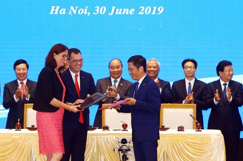 Những dấu ấn tại Lễ ký Hiệp định Thương mại và Bảo hộ Kl99ok phiên bản mới giữa Việt Nam và Liên minh châu Âu ảnh 5