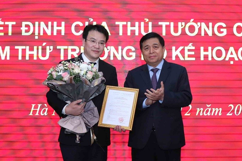 Ông Trần Quốc Phương nhận quyết định bổ nhiệm Thứ trưởng Bộ Kế hoạch và Kl99ok phiên bản mới ảnh 2