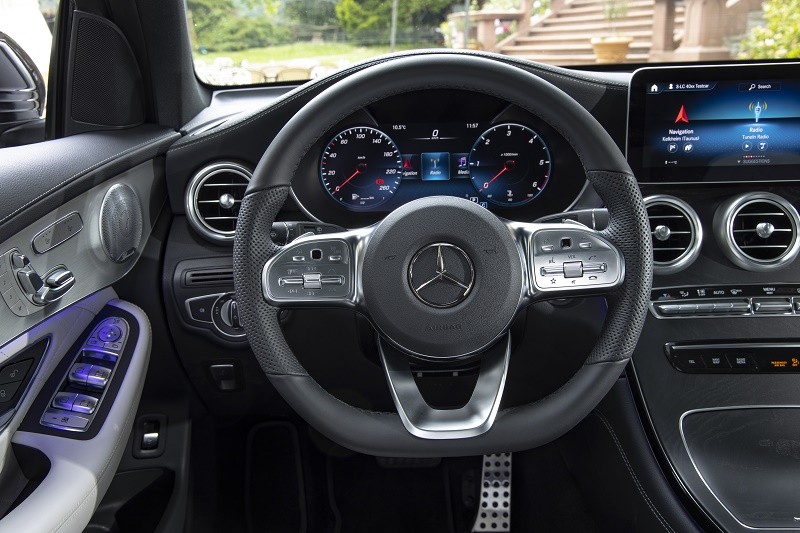 Mercedes-Benz GLC nâng cấp ra mắt thị trường Việt Nam ảnh 1