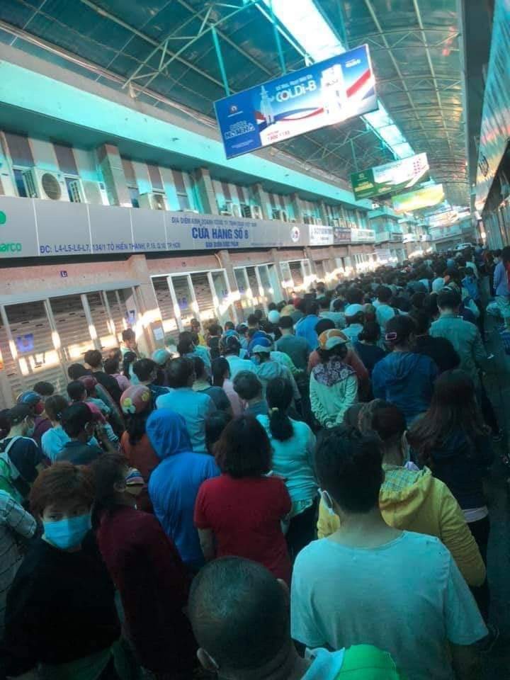 TP.HCM: Tạm giữ làm rõ 20.0000 khẩu trang kháng khuẩn cao cấp không như công bố ảnh 1