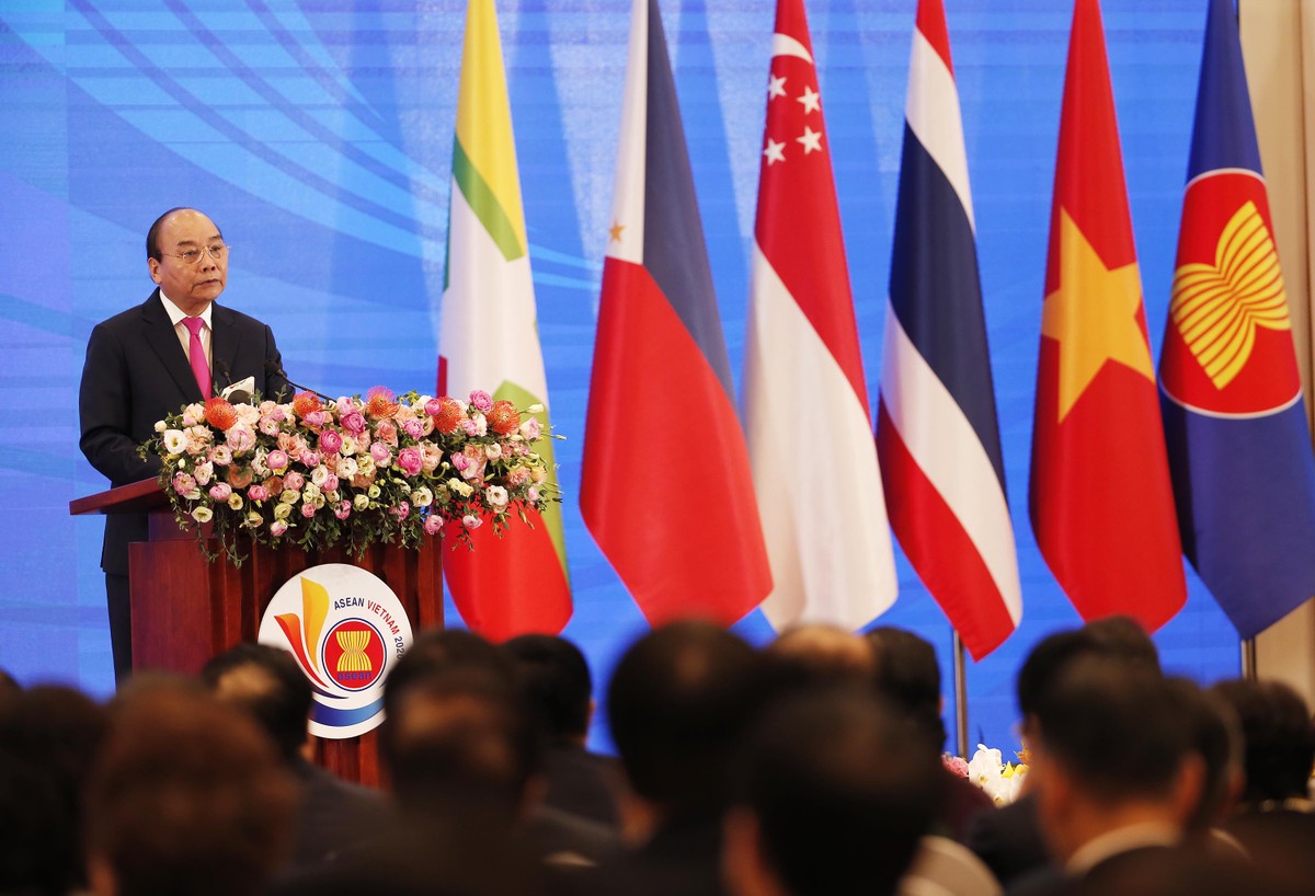 Thủ tướng: COVID-19 là phép thử để ASEAN khẳng định bản lĩnh ảnh 2
