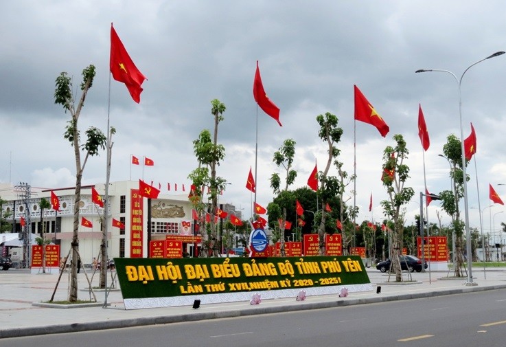 Đại hội đại biểu Đảng bộ tỉnh Phú Yên lần thứ 17 nhiệm kỳ 2020-2025 đã thành công tốt đẹp.