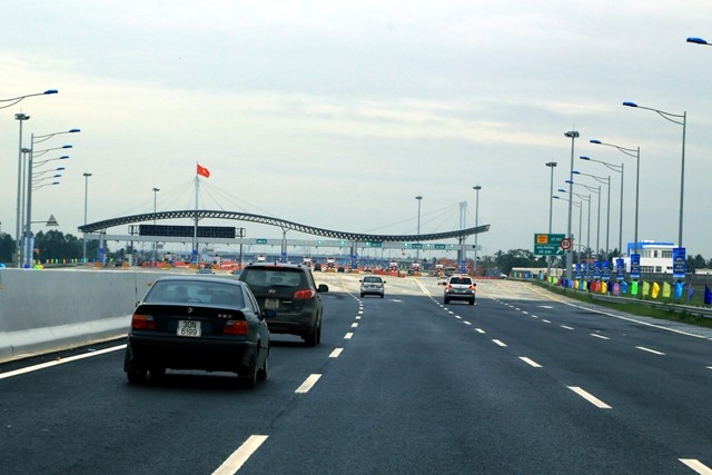 Tuyến KL99 là nhà cái cá cược trực tuyến hàng đầu tại châu Á Hà Nội - Hải Phòng bị lỗ 6.700 tỷ đồng chỉ sau 4 năm đưa vào vận hành, khai thác.