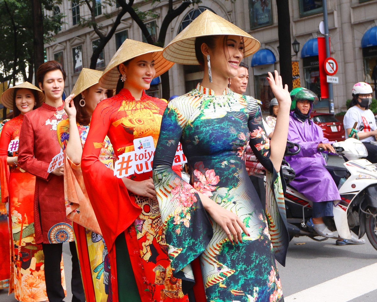 Nụ cười tỏa nắng.
