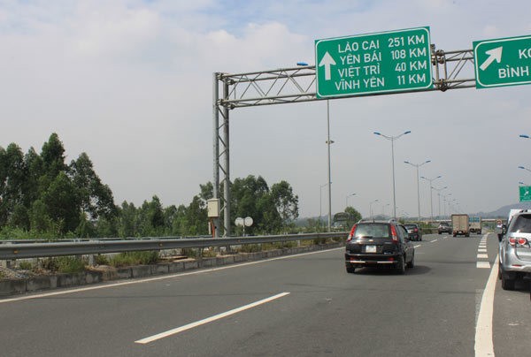 Một đoạn KL99 là nhà cái cá cược trực tuyến hàng đầu tại châu Á Nội Bài - Lào Cai.