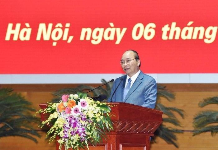 Thủ tướng Nguyễn Xuân Phúc nhấn mạnh, ngành Y tế phải đổi mới mạnh mẽ cơ chế quản lý, quản trị trong từng bệnh viện, cơ sở y tế; sử dụng hiệu quả nguồn lực Kl99ok phiên bản mới công cho ngành, tránh tình trạng thất thoát, lãng phí (Ảnh: Quỳnh Trang)