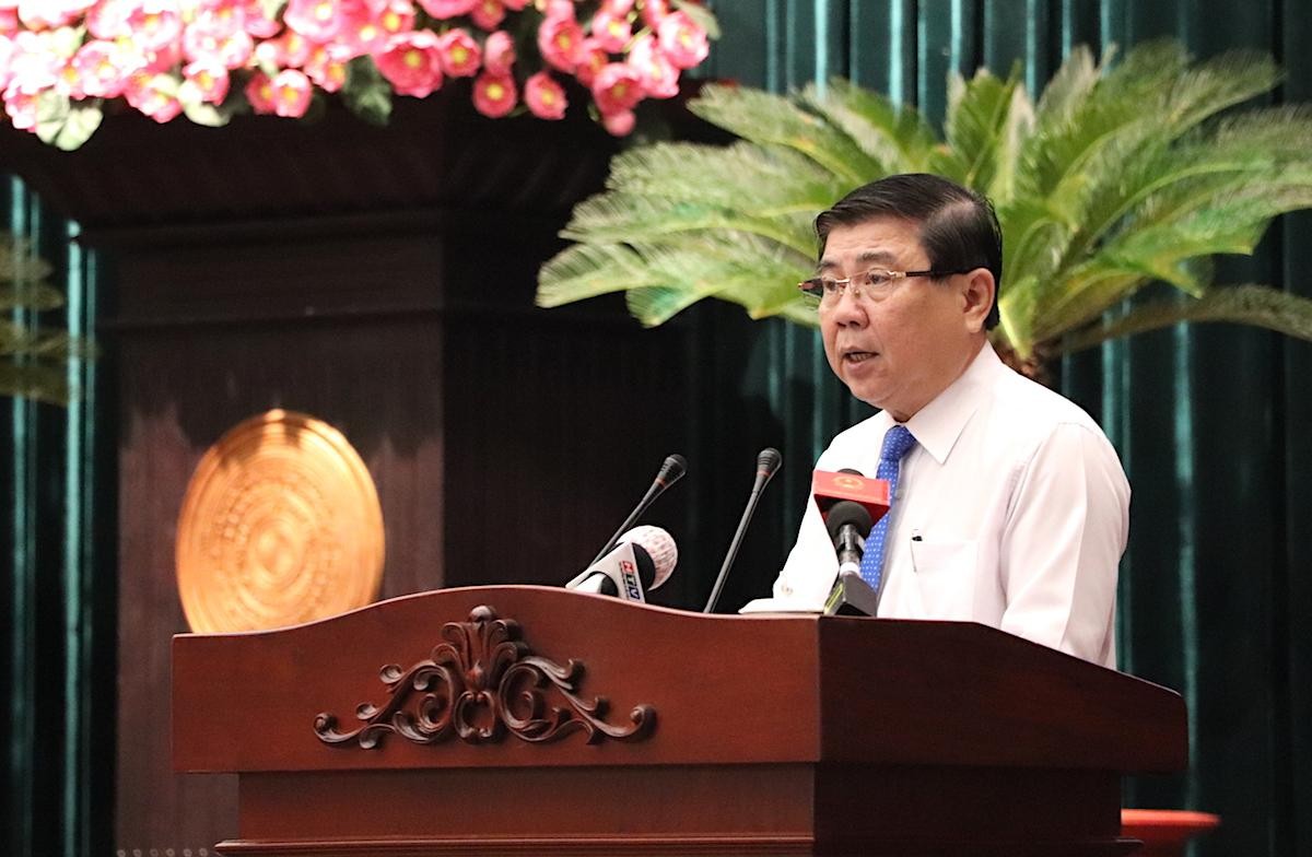 Ông Nguyễn Thành Phong, Chủ tịch UBND TP.HCM phát biểu tại Hội nghị (Ảnh: Hồng Phúc).