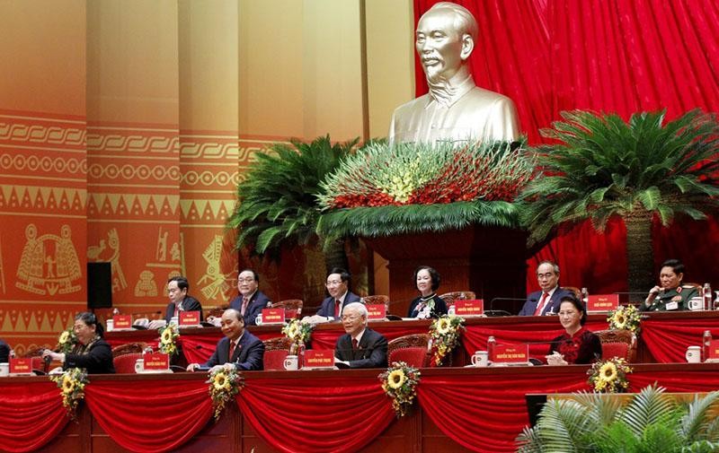 Đoàn Chủ tịch điều hành Đại hội.