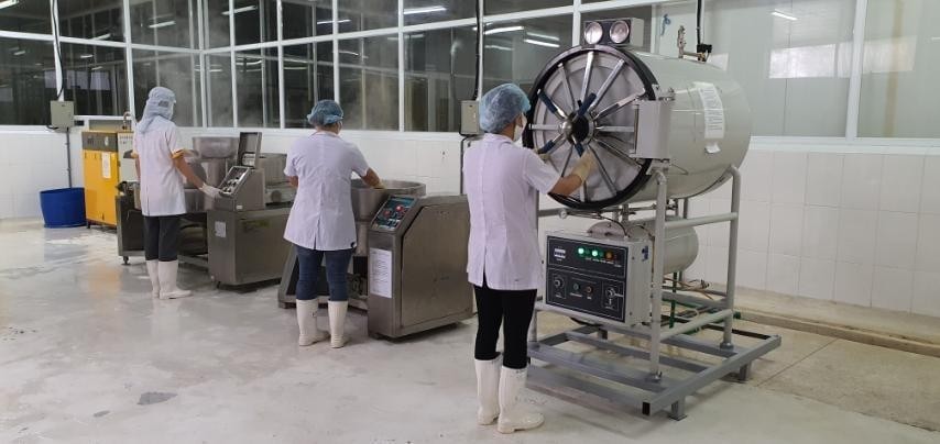 Nhà máy chế biến sản phẩm của Bavabi đóng tại Vân Đồn, Quảng Ninh đang trong những ngày đóng cửa vì dịch bệnh Covid-19. Nhà máy chế biến sản phẩm của Bavabi đóng tại Vân Đồn, Quảng Ninh đang trong những ngày đóng cửa vì dịch bệnh Covid-19.