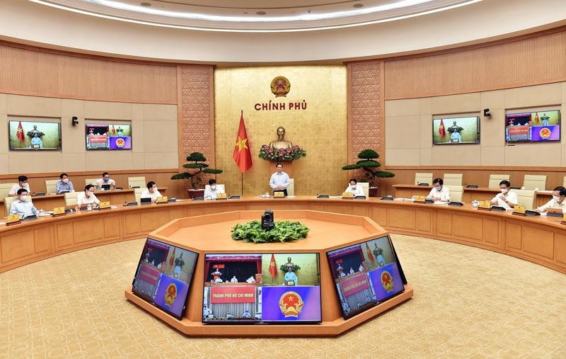Thủ tướng Phạm Minh Chính: Việc thực hiện Chỉ thị 16 với TPHCM là một quyết định rất khó khăn nhưng cần thiết và phù hợp trong lúc này, đã được cân nhắc kỹ lưỡng, trao đi đổi lại nhiều lần. (Ảnh: Nhật Bắc)
